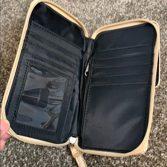 NWOT Tahari Crossbody Mini Bag - Picture 8 of 13